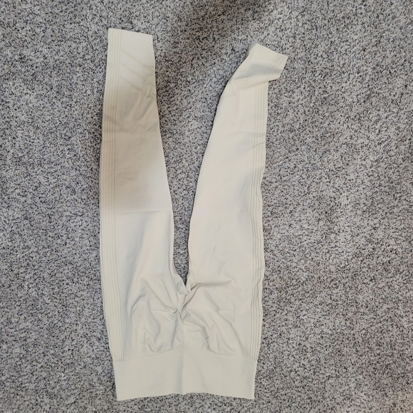 Shein leggings - Picture 1 of 3